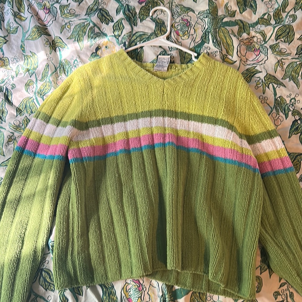 Vintage green sweater